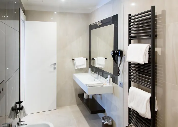 Hotel Eurogarden 3*
